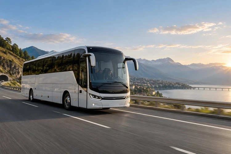 YAXING Coaches Deliver Comfortable Travel for Tourism and Charter Services